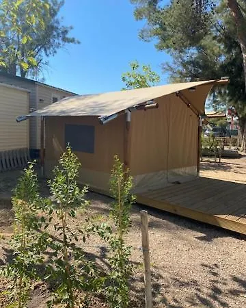 Camping Miramar Playa - Cama Doble Torredembarra Extérieur photo